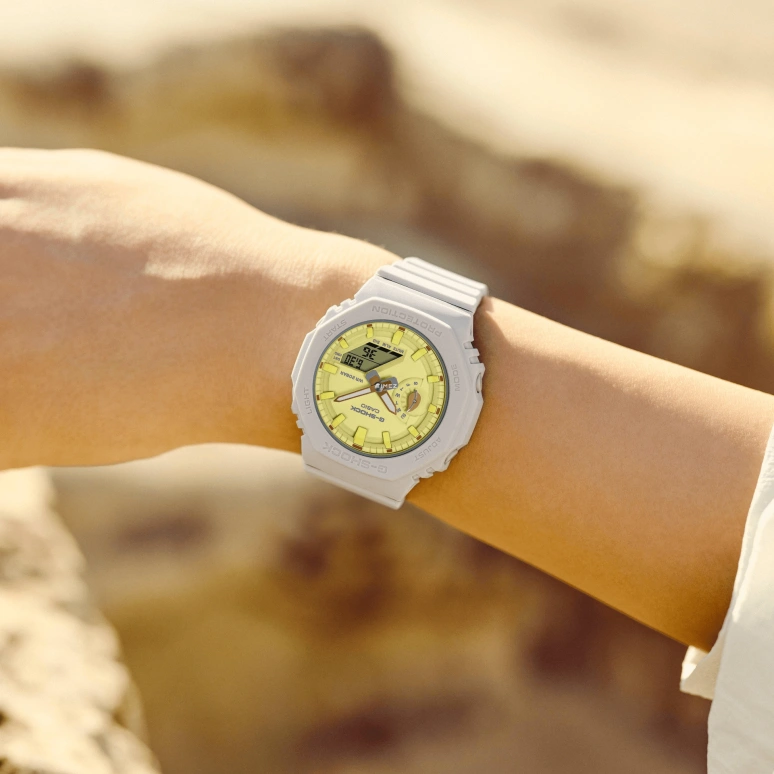 Casio,G-SHOCK 46.20x42.90mm,46.20x42.90mm,Bio-sourced,Resin,Carbon,Yellow,Quartz,Countdown,Chronograph,Month,Date,Hardlex,Round,GMAS2100NC4A