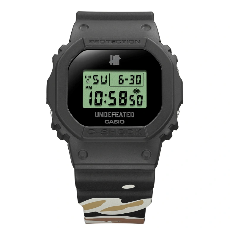 Casio,5600 48.90x43.80mm,48.90x43.80mm,Bio-sourced,Resin,Carbon,Black,Green,Quartz,Countdown,Chronograph,Month,Date,Hardlex,Square,DWE5600UD,DWE5600UD-1
