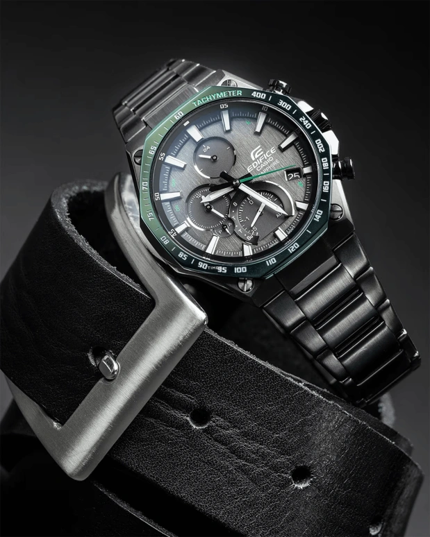 Casio,EDIFICE 51.10x44.60mm,51.10x44.60mm,Stainless Steel,Black,Quartz,Chronograph,Date,Day,Dule Time,Sapphire,Crystal Glass,Octagon,EQB1100XDC1A