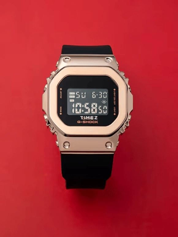 Casio,5600 43.80x38.40mm,43.80x38.40mm,Resin,Black,Quartz,Countdown,Chronograph,Month,Date,Hardlex,Square,GMS5600PG,GMS5600PG-1