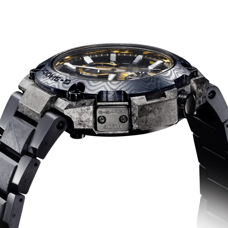 Casio,MR-G 49.80mm,49.80mm,Titanium,Black,Quartz,Countdown,Chronograph,Day,Dule Time,Hardlex,Round,MRGB2000GA,MRGB2000GA-1A