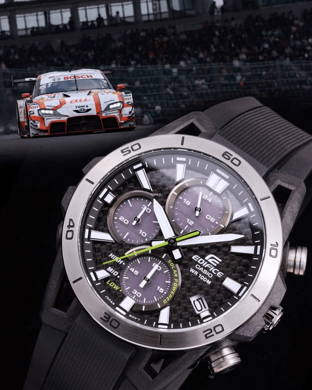 Casio,EDIFICE 50.10x44.50mm,50.10x44.50mm,Stainless Steel,Carbon,Black,Quartz,Chronograph,Day,Solar Charging,EQS960PB,EQS960PB-1AV