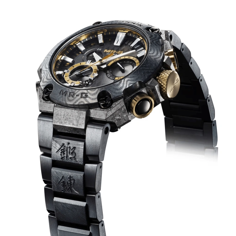 Casio,MR-G 49.80mm,49.80mm,Titanium,Black,Quartz,Countdown,Chronograph,Day,Dule Time,Hardlex,Round,MRGB2000GA,MRGB2000GA-1A