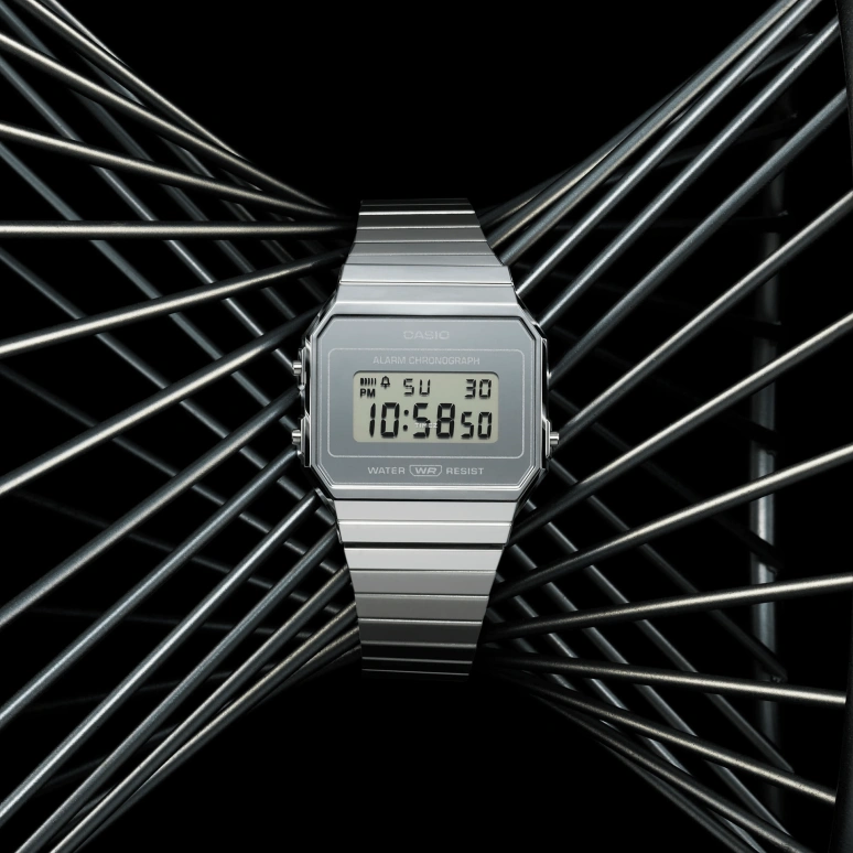 Casio,VINTAGE 37.40x35.50mm,37.40x35.50mm,Resin,Silver,Quartz,Chronograph,Date,Day,Hour Strike,Hardlex,Square,A700WEV,A700WEV-7AVT