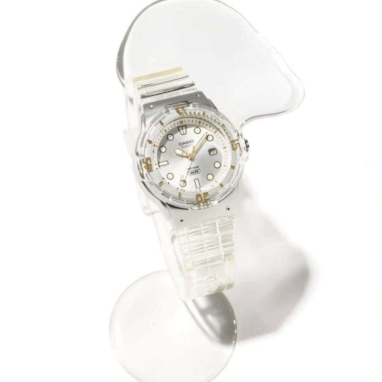 Casio,POP 38.90x34.20mm,38.90x34.20mm,Resin,Silver,Quartz,Day,Plexi,Glass,LRW200HS,LRW200HS-7EV