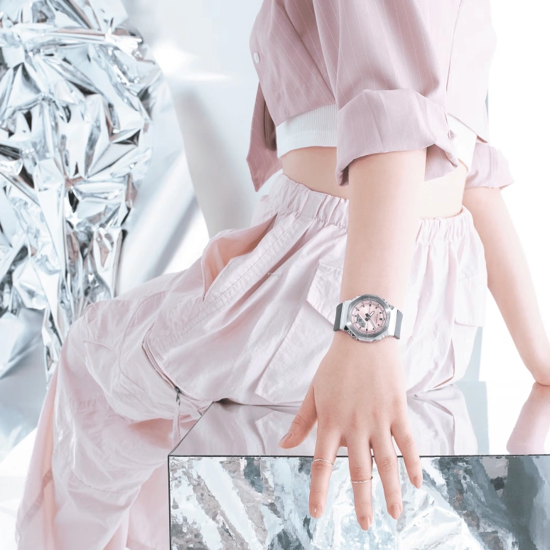 Casio,G-SHOCK 45.90x40.50mm,45.90x40.50mm,Resin,Pink Red,Quartz,Countdown,Chronograph,Month,Date,Hardlex,Octagon,GMS2110,GMS2110-4A