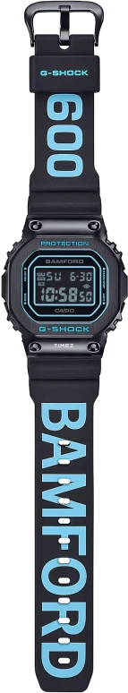 Casio,5600 49.60x43.20mm,49.60x43.20mm,Resin,Stainless Steel,Black,Quartz,Countdown,Chronograph,Month,Date,Hardlex,Square,GM5600BWD,GM5600BWD-1