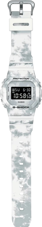 Casio,G-SHOCK 48.90x42.80mm,48.90x42.80mm,Resin,Black,White,Grey,Quartz,Countdown,Chronograph,Month,Date,Hardlex,Square,DW5600GC,DW5600GC-7