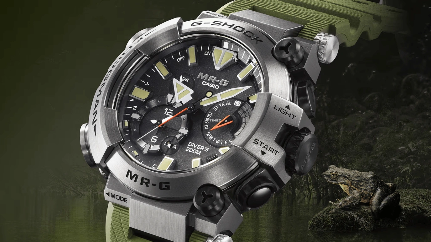 Casio,MR-G 56x49.70mm,56x49.70mm,Titanium,Black,Quartz,Countdown,Chronograph,Date,Day,Sapphire,Crystal Glass,Round,MRGBF1000RG3
