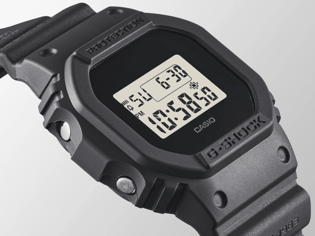 Casio,G-SHOCK 48.90x43.80mm,48.90x43.80mm,Bio-sourced,Resin,Black,Quartz,Countdown,Chronograph,Month,Date,Hardlex,Square,DWE5657RE,DWE5657RE-1