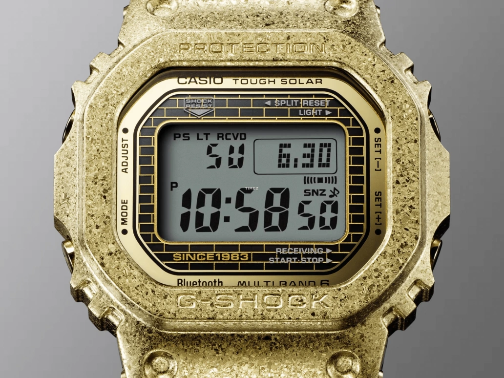 Casio,G-SHOCK 49.30x43.20mm,49.30x43.20mm,Stainless Steel,Grey,Quartz,Countdown,Chronograph,Perpetual Calendar,Month,Hardlex,Square,GMW,GMW-B5000PG-9