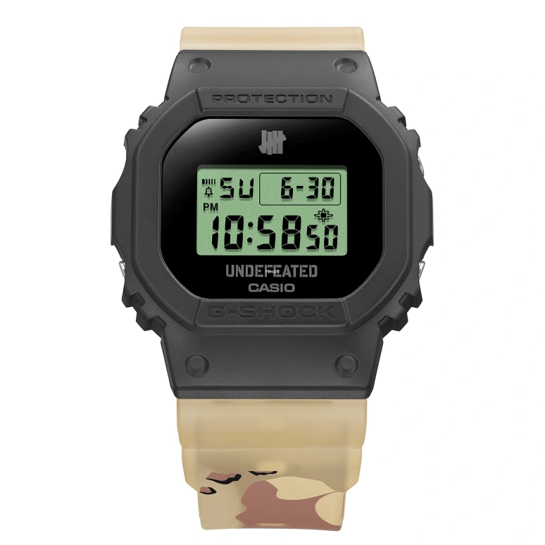 Casio,5600 48.90x43.80mm,48.90x43.80mm,Bio-sourced,Resin,Carbon,Black,Green,Quartz,Countdown,Chronograph,Month,Date,Hardlex,Square,DWE5600UD,DWE5600UD-1