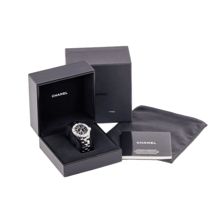 CHANEL,J12 38mm,38mm,Ceramic,Stainless Steel,Black,Automatic,Day,Sapphire,Crystal Glass,H1174