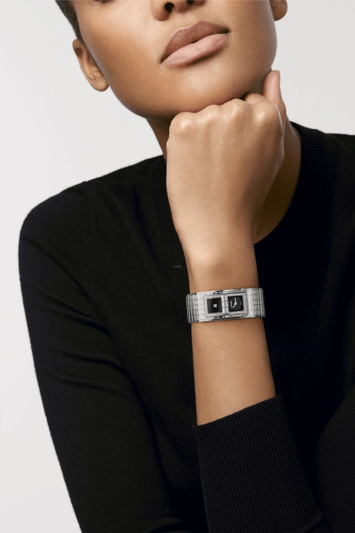 CHANEL,Code Coco 38.10x21.50mm,38.10x21.50mm,Stainless Steel,Black,Sapphire,Crystal Glass,Rectangular,H5145