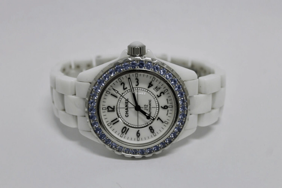 CHANEL,J12 38mm,38mm,Ceramic,White,Automatic,Day,Sapphire,Crystal Glass,H1180