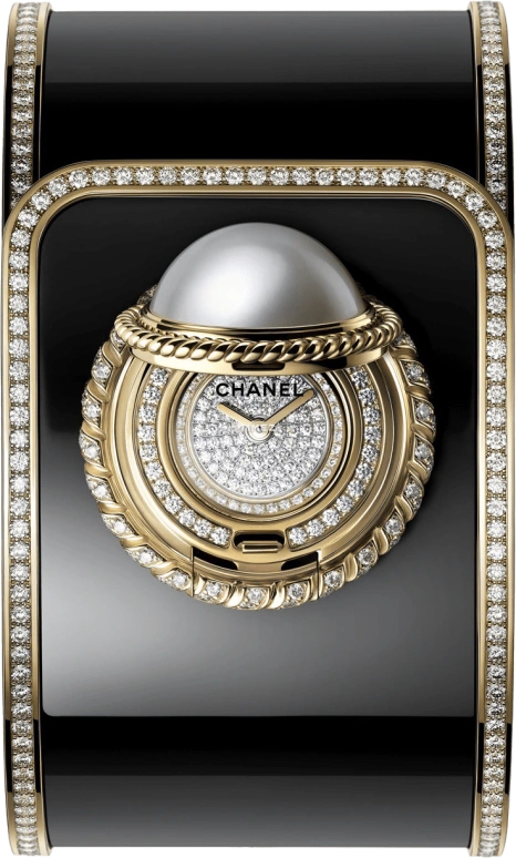 CHANEL Mademoiselle Privé H6471