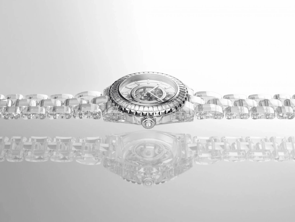 CHANEL,J12 38mm,38mm,White Gold,White,Handwound,55hours,In-house Caliber,H6249