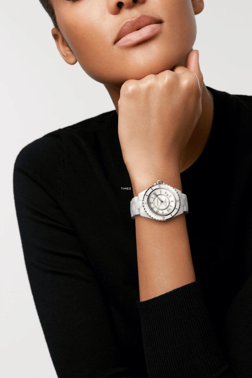 CHANEL,J12 38mm,38mm,Ceramic,Yellow Gold,White,Automatic,Day,Sapphire,Crystal Glass,H9540