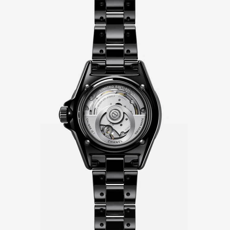 CHANEL,J12 38mm,38mm,Ceramic,White,Black,Automatic,70hours,In-house Caliber,H7418