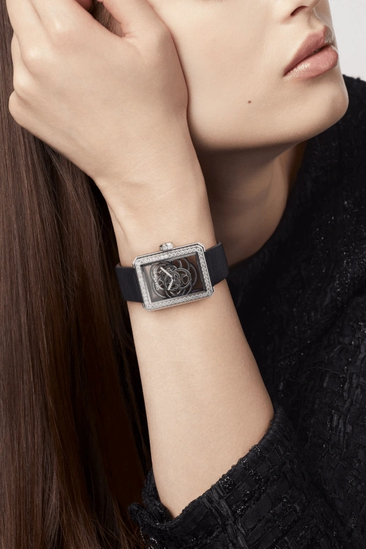 CHANEL,Première 37x28.50mm,37x28.50mm,White Gold,Skeleton,40hours,In-house Caliber,Sapphire,Crystal Glass,H5251
