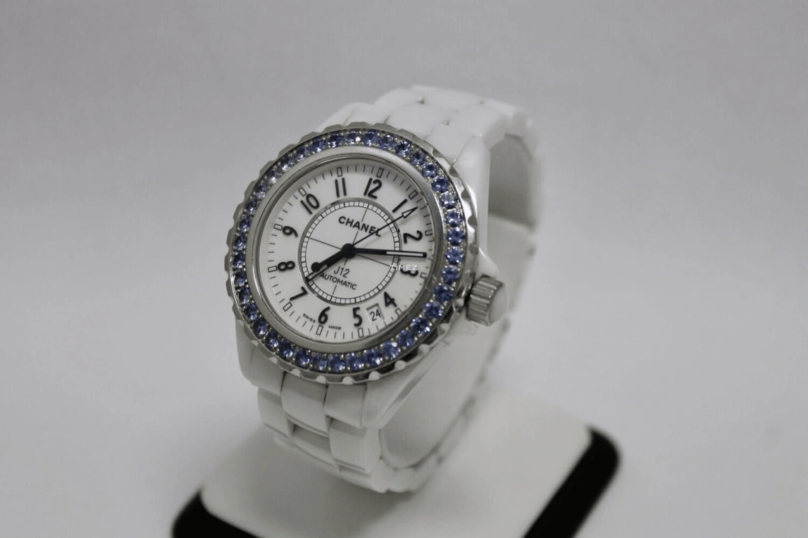 CHANEL,J12 38mm,38mm,Ceramic,White,Automatic,Day,Sapphire,Crystal Glass,H1180