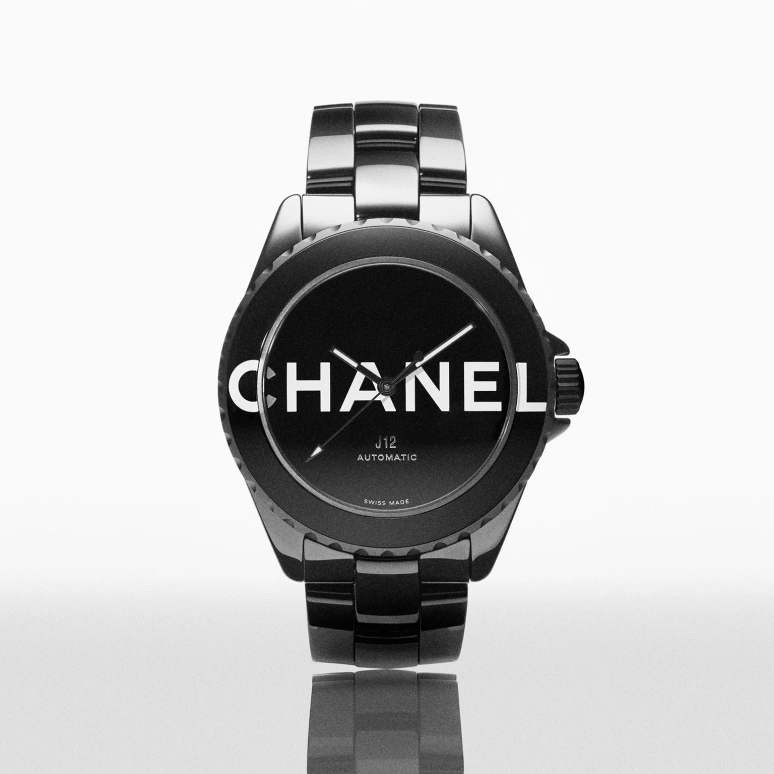 CHANEL,J12 38mm,38mm,Ceramic,White,Black,Automatic,70hours,In-house Caliber,H7418