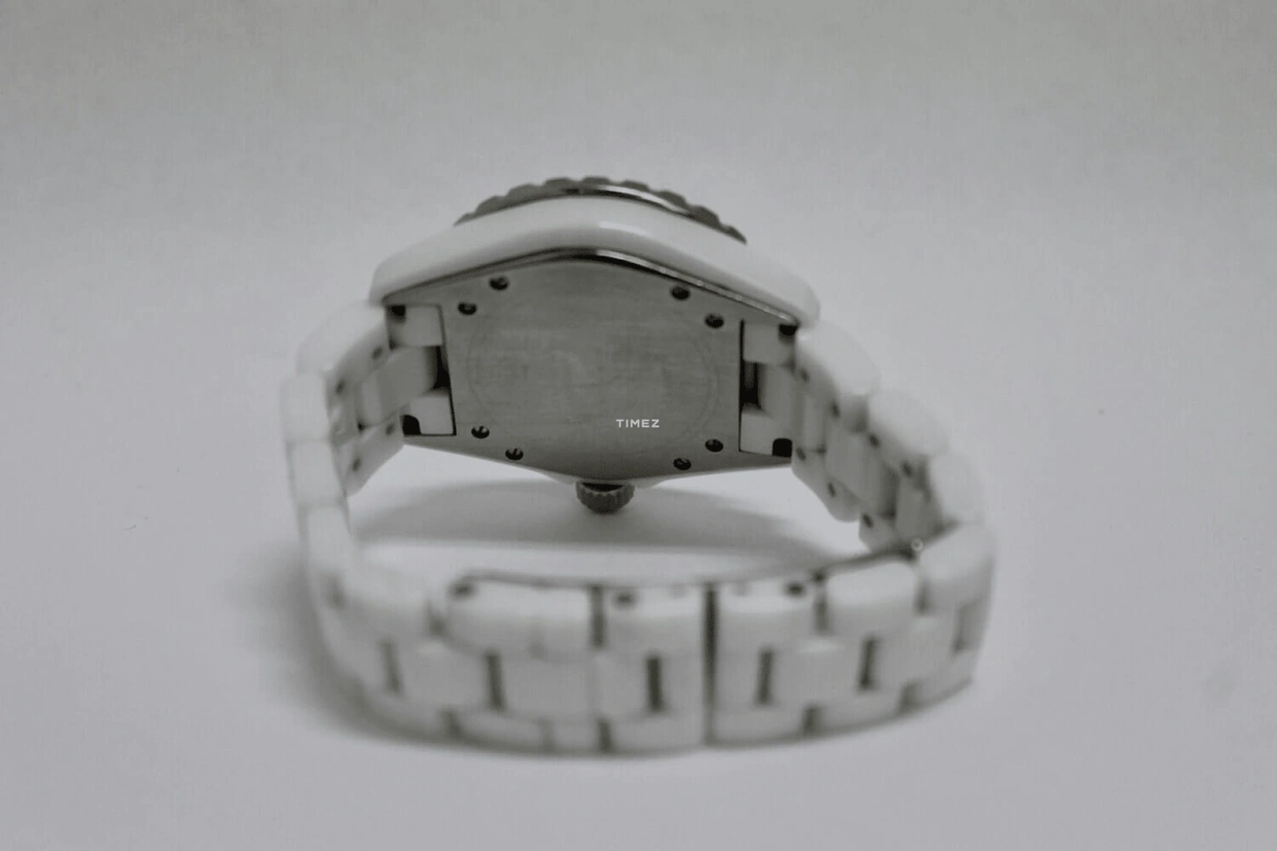 CHANEL,J12 38mm,38mm,Ceramic,White,Automatic,Day,Sapphire,Crystal Glass,H1180