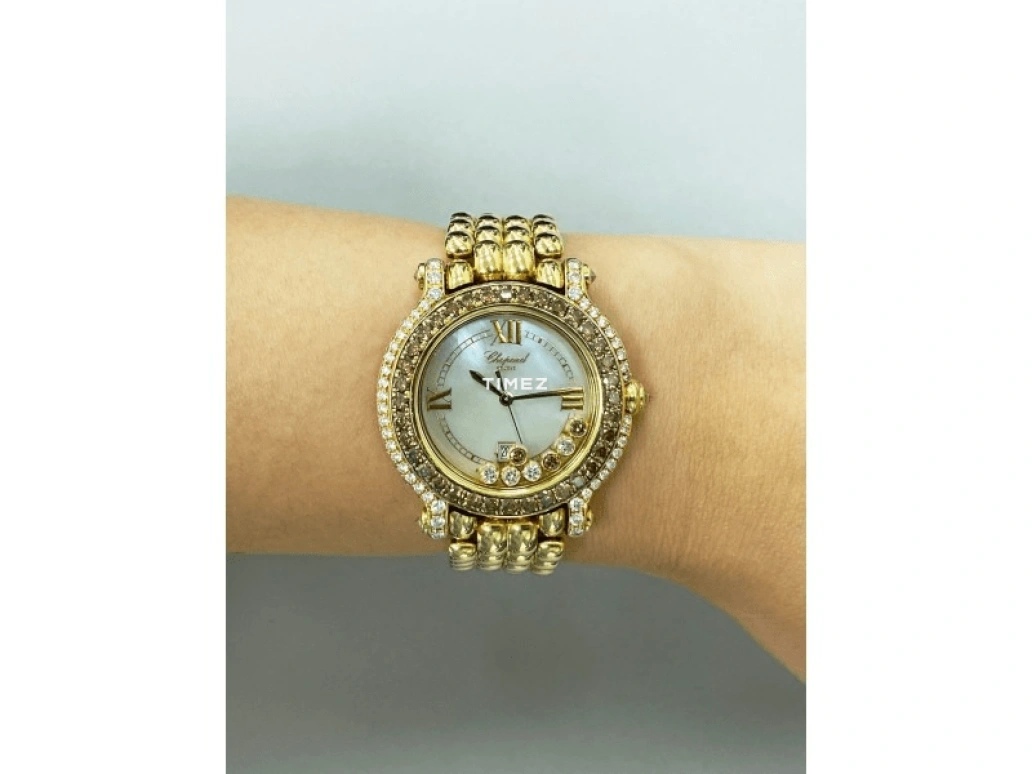Chopard,Happy Sport 32mm,32mm,Yellow Gold,White,Quartz,Day,Sapphire,Crystal Glass,27,27/6817-52
