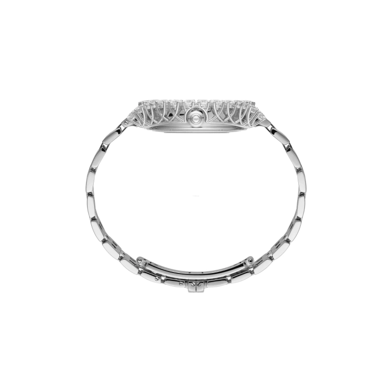 Chopard,L'HEURE DU DIAMANT 34.20x29.40mm,34.20x29.40mm,White Gold,Silver,Quartz,Sapphire,Crystal Glass,Tonneau,109422,109422-1101