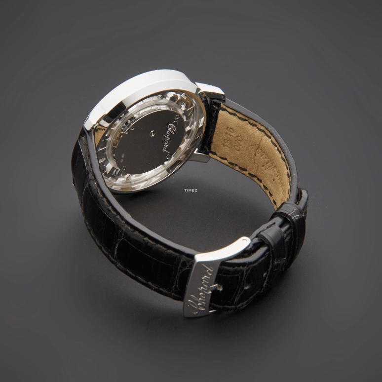 Chopard,Happy Diamonds 36mm,36mm,White Gold,White,Quartz,Sapphire,Round,207233,207233-1001