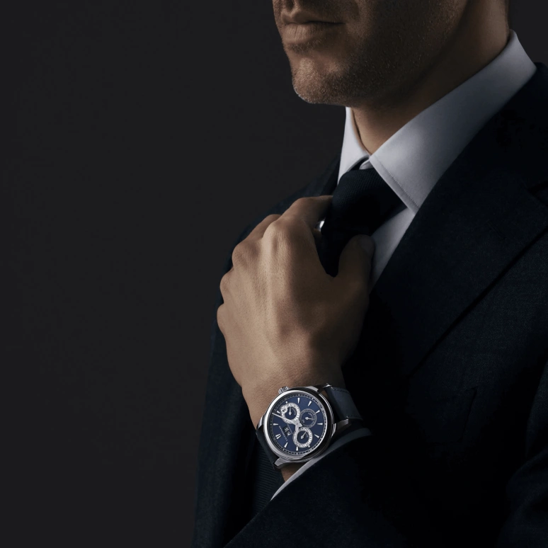 Chopard,L.U.C 43mm,43mm,Stainless Steel,Blue,Automatic,65hours,In-house Caliber,168561,168561-3003