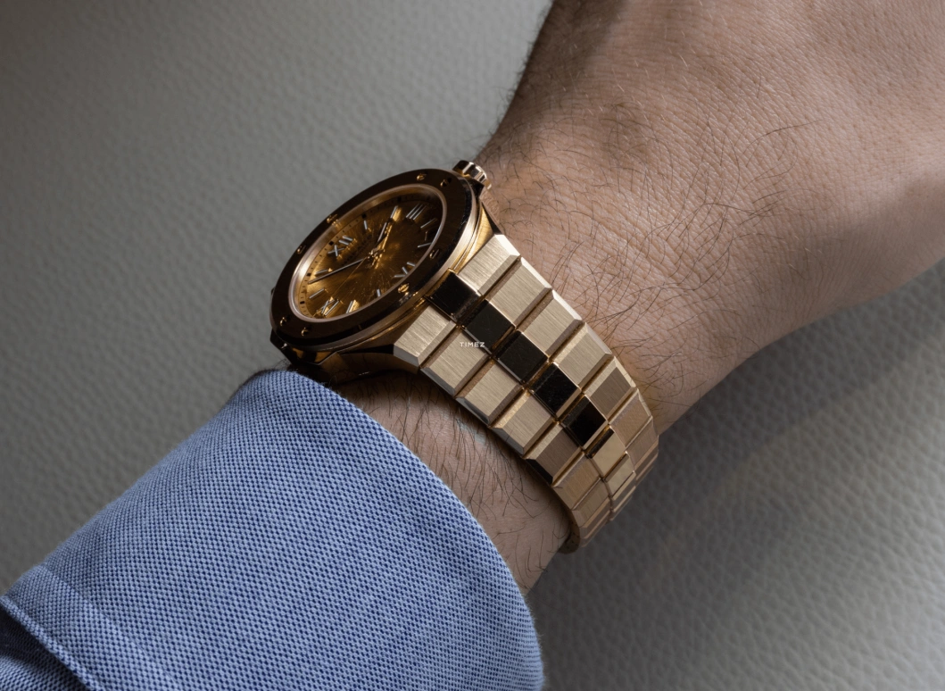 Chopard,Alpine Eagle 41mm,41mm,Yellow Gold,Gold,Automatic,Day,Sapphire,295363,295363-0001
