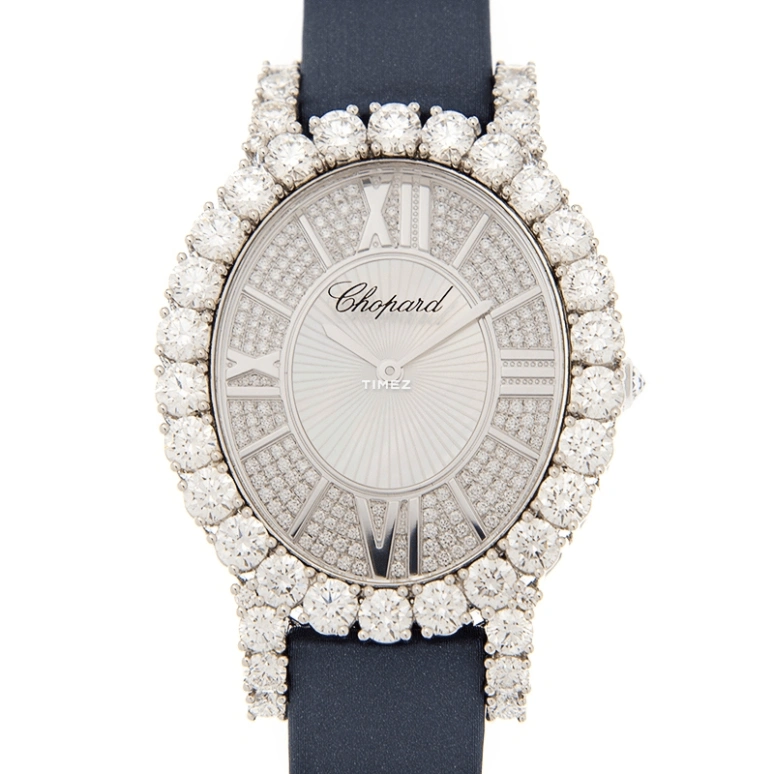 Chopard,Happy Diamonds 40x34.10mm,40x34.10mm,White Gold,White,Quartz,Sapphire,Crystal Glass,Oval,139383,139383-1001