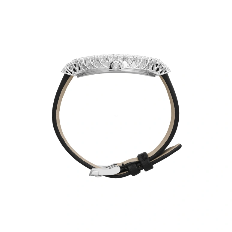 Chopard,L'HEURE DU DIAMANT 40x34.10mm,40x34.10mm,White Gold,Silver,Handwound,Sapphire,Crystal Glass,Oval,139383,139383-1201