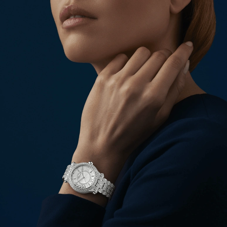 Chopard,Happy Sport 33mm,33mm,White Gold,Ocean Blue,Blue,White,Automatic,42hours,In-house Caliber,275378,275378-1001