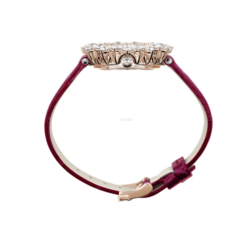Chopard,L'HEURE DU DIAMANT 40x35mm,40x35mm,Rose Gold,White,Automatic,42hours,In-house Caliber,13A390,13A390-5100