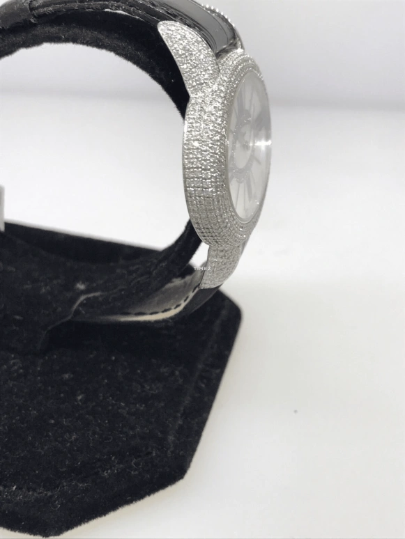 Chopard,Classic ,White Gold,White,Quartz,Sapphire,Oval,139131,139131-1001