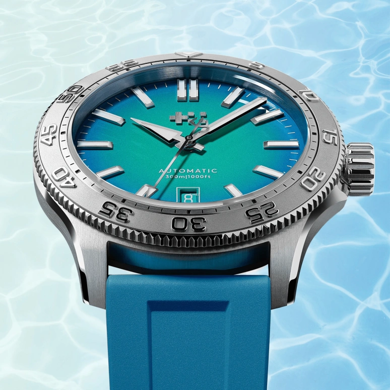 Christopher Ward,C60 40mm,40mm,Stainless Steel,Blue,Automatic,Day,38hours,C60,C60-40ADA31S00B1-RB