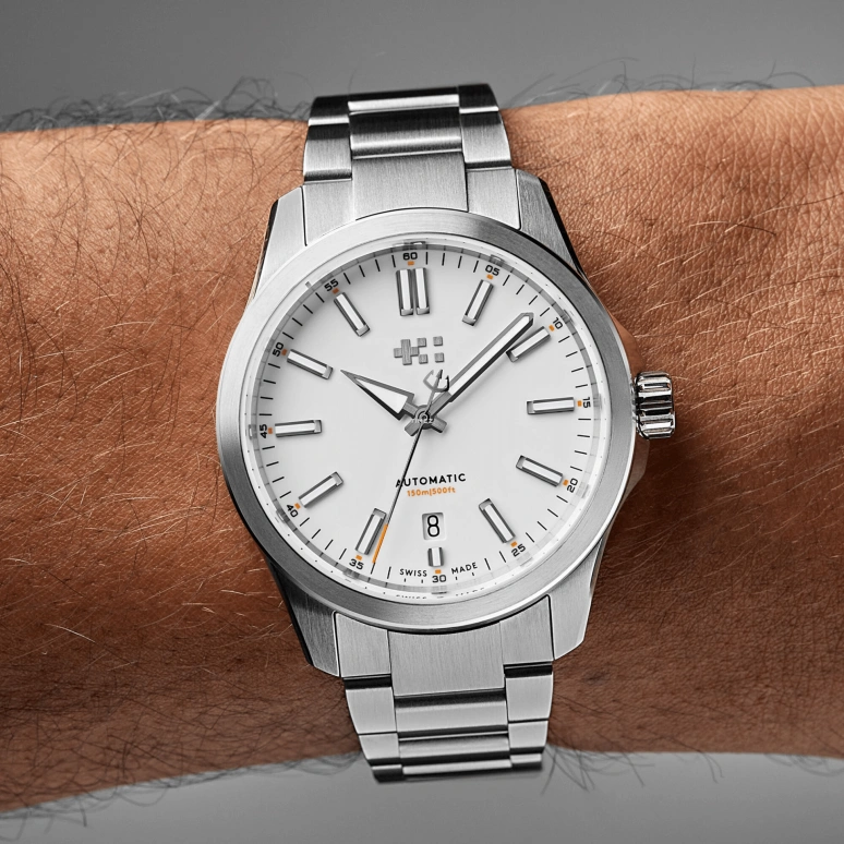 Christopher Ward,C63 39mm,39mm,Stainless Steel,White,Automatic,Day,38hours,C63,C63-39ADA3-S00W2-B0
