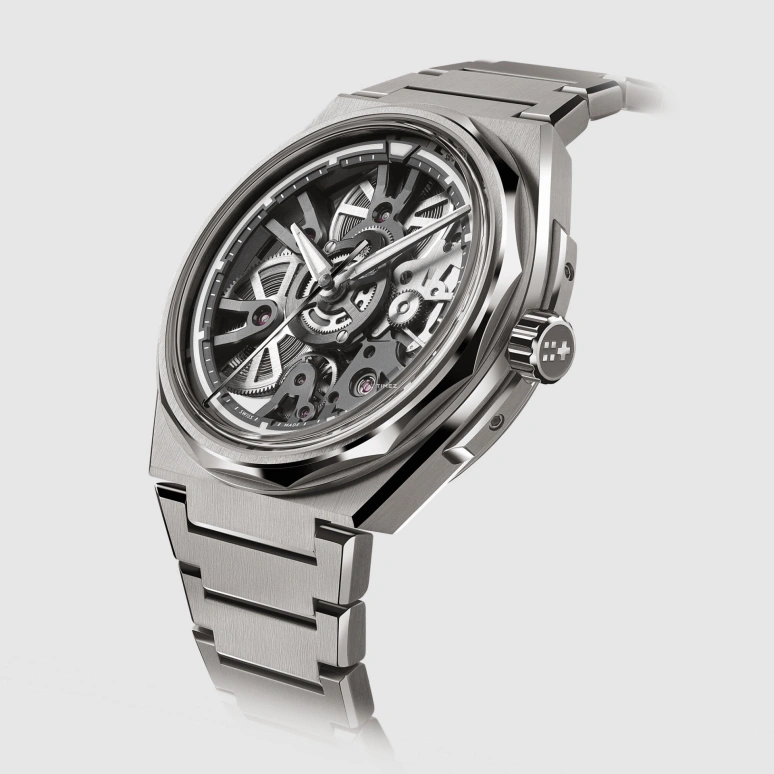 Christopher Ward,The Twelve 41mm,41mm,Titanium,Black,Grey,Automatic,120hours,In-house Caliber,C12,C12-41A5D0-T00K0-B0
