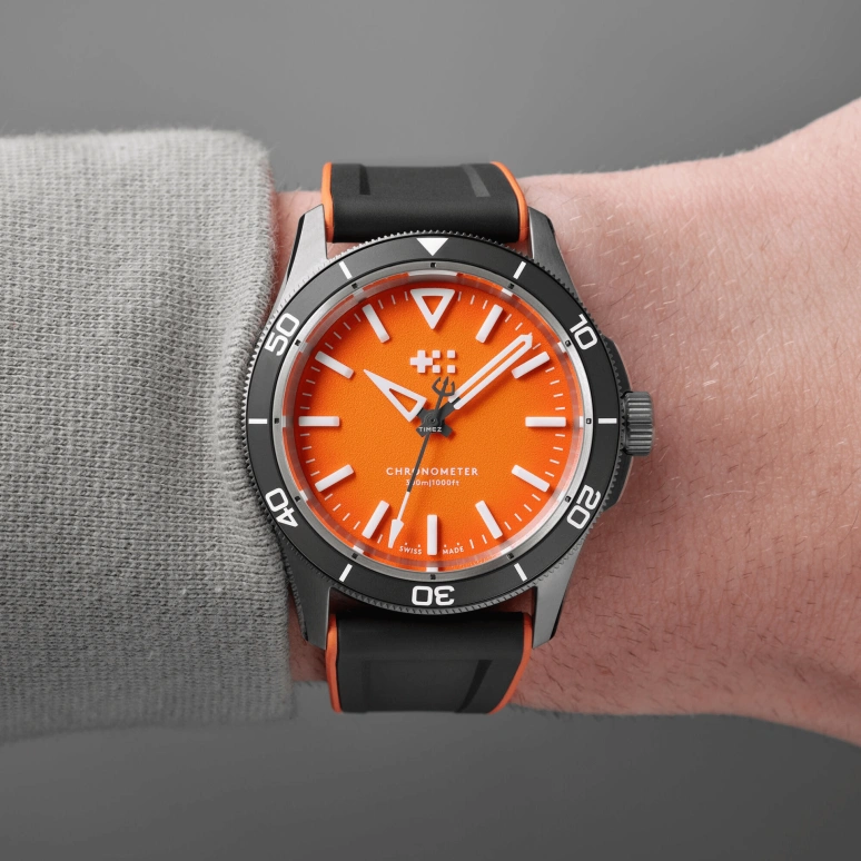 Christopher Ward,C60 41mm,41mm,Titanium,Orange,Automatic,38hours,Sapphire,Crystal Glass,C60,C60-41C3H31T0KO0-RKO