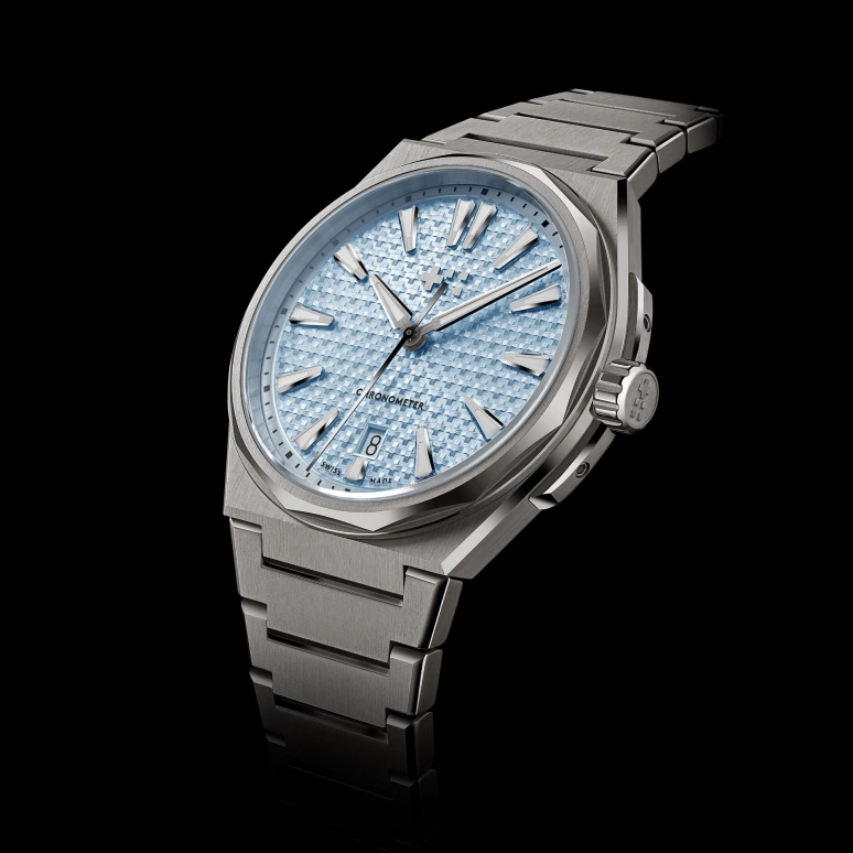Christopher Ward,The Twelve 40mm,40mm,Titanium,Ice Blue,Automatic,Day,56hours,C12,C12-40ADC2-T00B1-B0