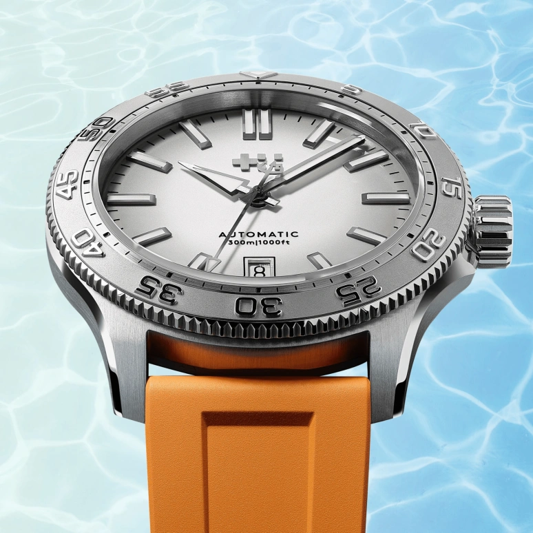 Christopher Ward,C60 40mm,40mm,Stainless Steel,Silver White,Automatic,Day,38hours,C60,C60-40ADA31S00W1-RK