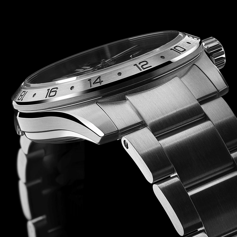 Christopher Ward,C63 36mm,36mm,Stainless Steel,Black,Automatic,Day,Dule Time,C63,C63-36AGM3-S00K0-B0