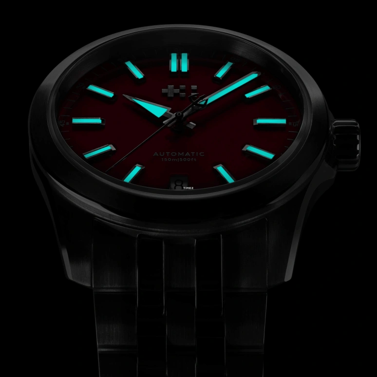 Christopher Ward,C63 36mm,36mm,Stainless Steel,Red,Automatic,Day,38hours,C63,C63-36ADA3-S00R3-B0