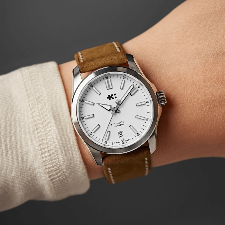 Christopher Ward,C63 36mm,36mm,Stainless Steel,White,Automatic,Day,38hours,C63,C63-36ADA3-S00W0-VC