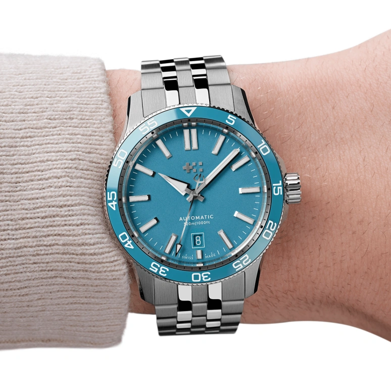 Christopher Ward,C60 40mm,40mm,Stainless Steel,Blue,Automatic,Day,38hours,C60,C60-40ADA31S0BB2-B1