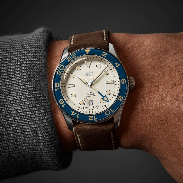 Christopher Ward,C65 41mm,41mm,Stainless Steel,Cream,Automatic,Day,Dule Time,C65,C65-41AGM2-S0BE1-VT