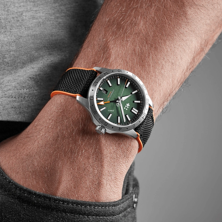 Christopher Ward,C63 39mm,39mm,Stainless Steel,Green,Automatic,Day,Dule Time,C63,C63-39AGM3-S00V1-HKO