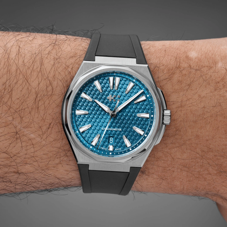 Christopher Ward,The Twelve 40mm,40mm,Titanium,Blue,Automatic,Day,56hours,C12,C12-40ADC2-T00B2-RK
